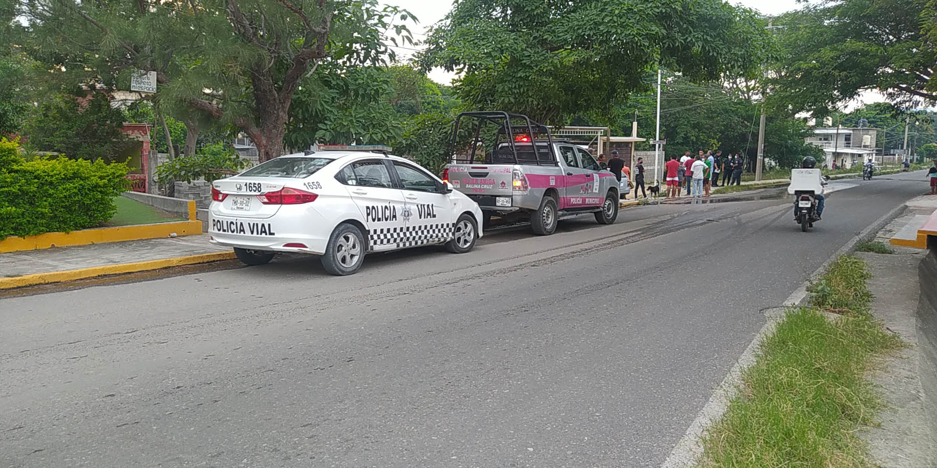 Impacta a un vehículo  tras quedarse sin frenos | El Imparcial de Oaxaca