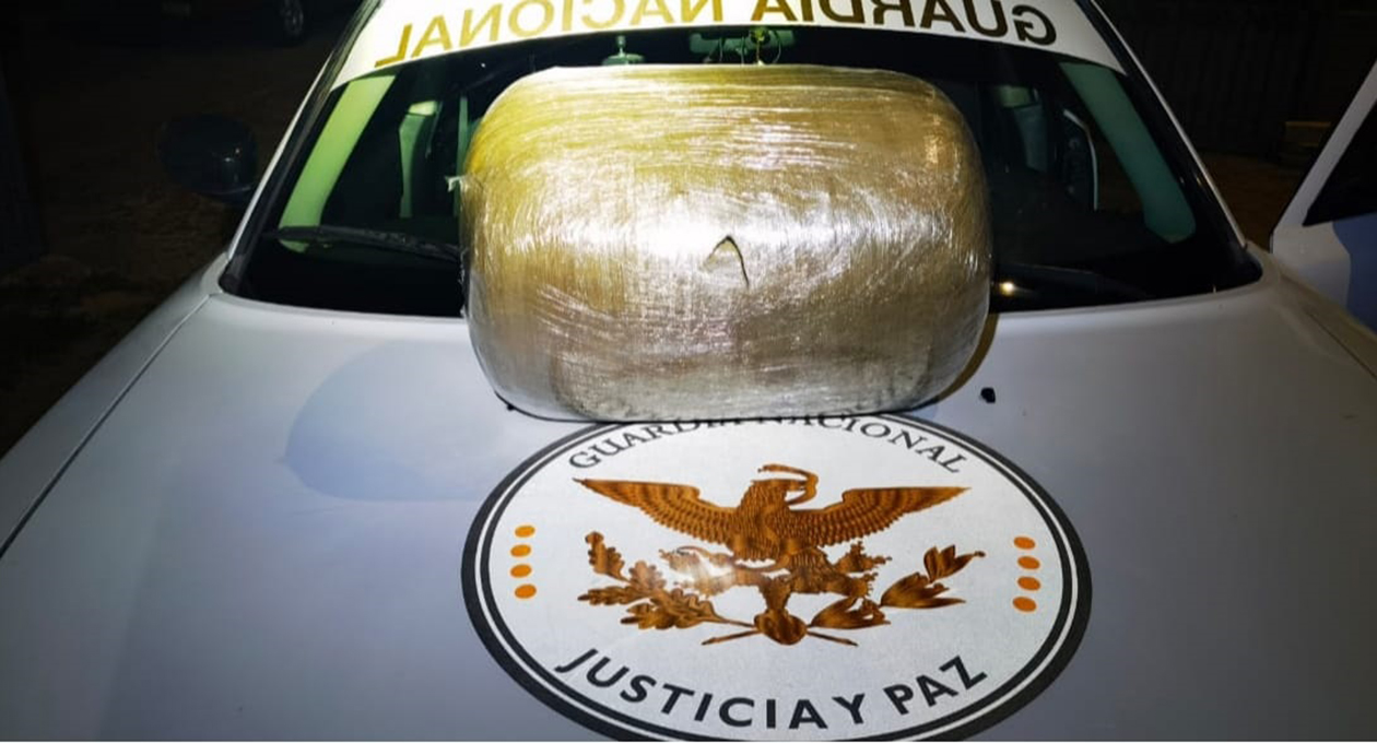 Decomisan 14 kilos de mariguana dentro de una camioneta en Suchixtlahuaca | El Imparcial de Oaxaca