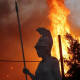 Grecia en llamas, el fuego continúa arrasando al país; hay decenas de evacuados