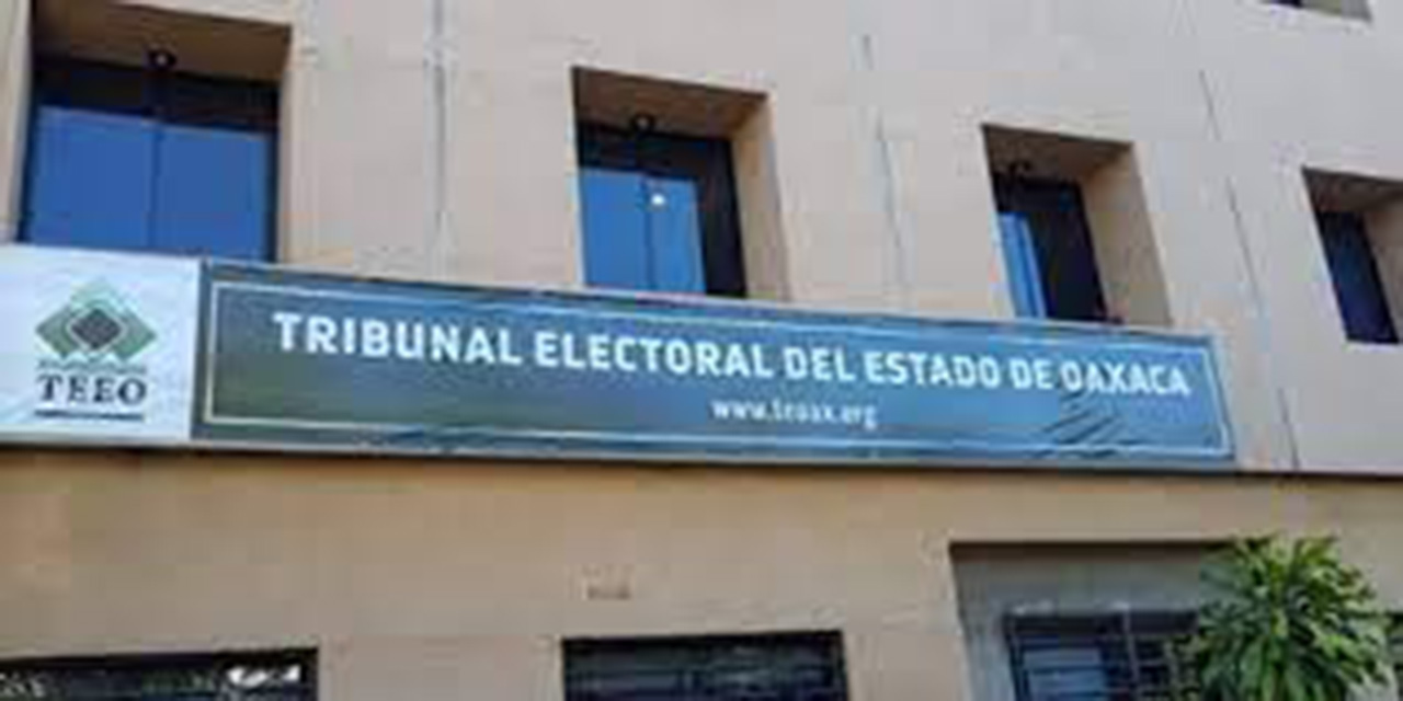 Fundados, agravios contra regidor de Santa Lucía