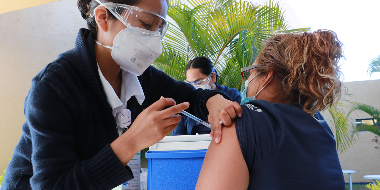 Anuncian jornada de vacunación para personas de 18 a 29 años en municipios de Oaxaca | El Imparcial de Oaxaca