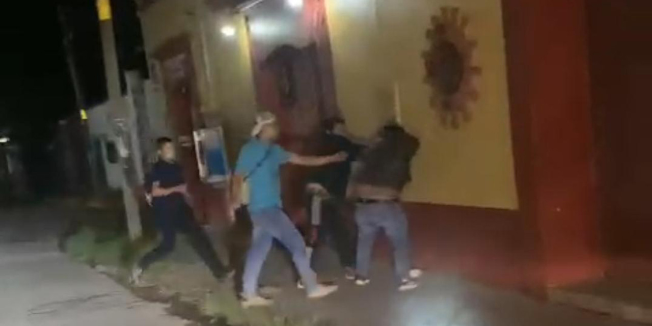 Pegan a peatón para robarle sus cosas en Oaxaca
