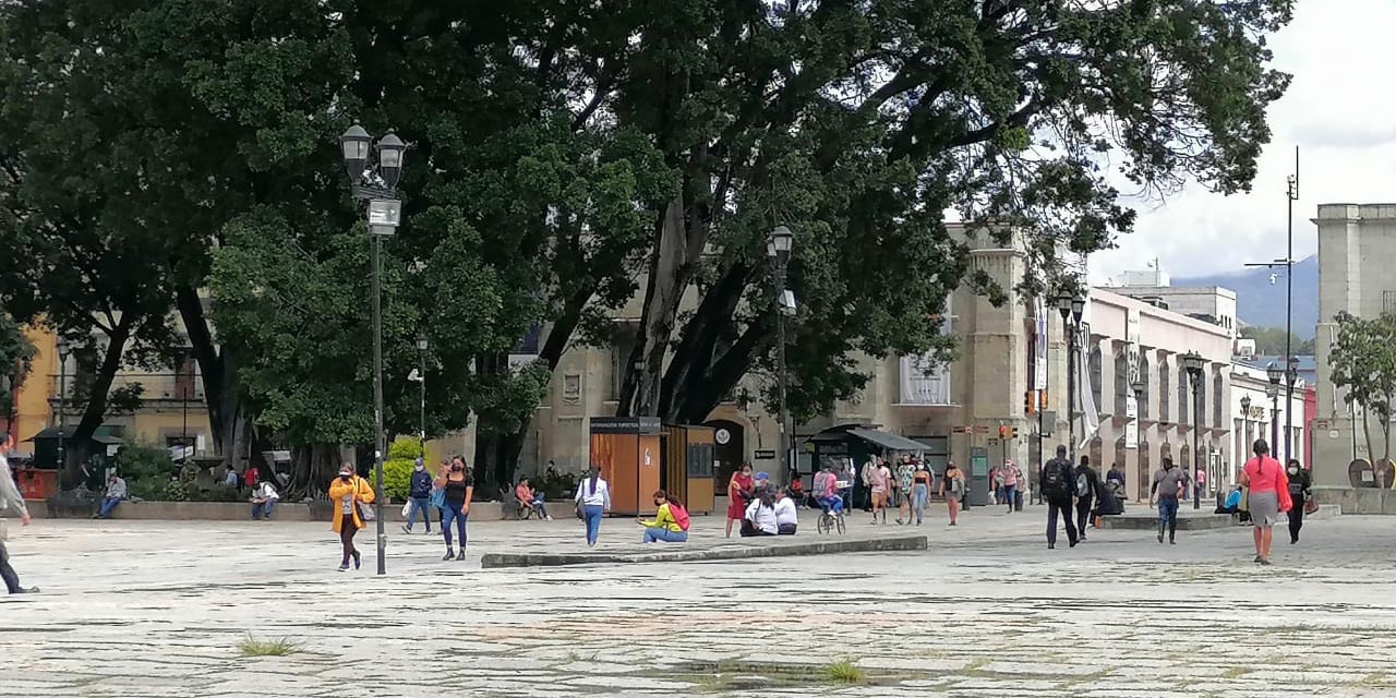 Realizan actividades en semáforo amarillo