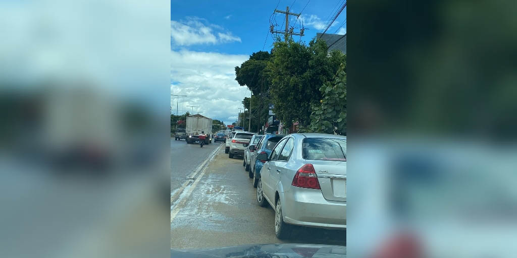 Automovilistas obstaculizan ruta de Citybus | El Imparcial de Oaxaca