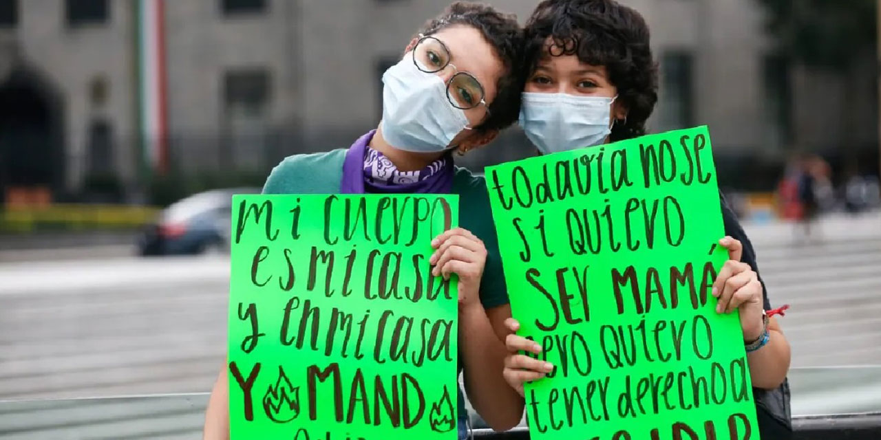 Mujeres marchan en la CDMX por acceso a aborto legal | El Imparcial de Oaxaca