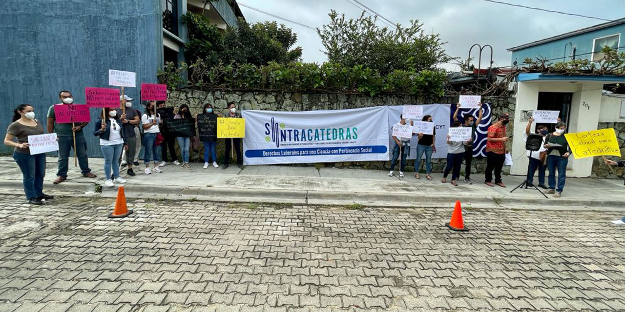 Protestan científicos del Cocitei | El Imparcial de Oaxaca Protestan científicos del Cocitei | El Imparcial de Oaxaca