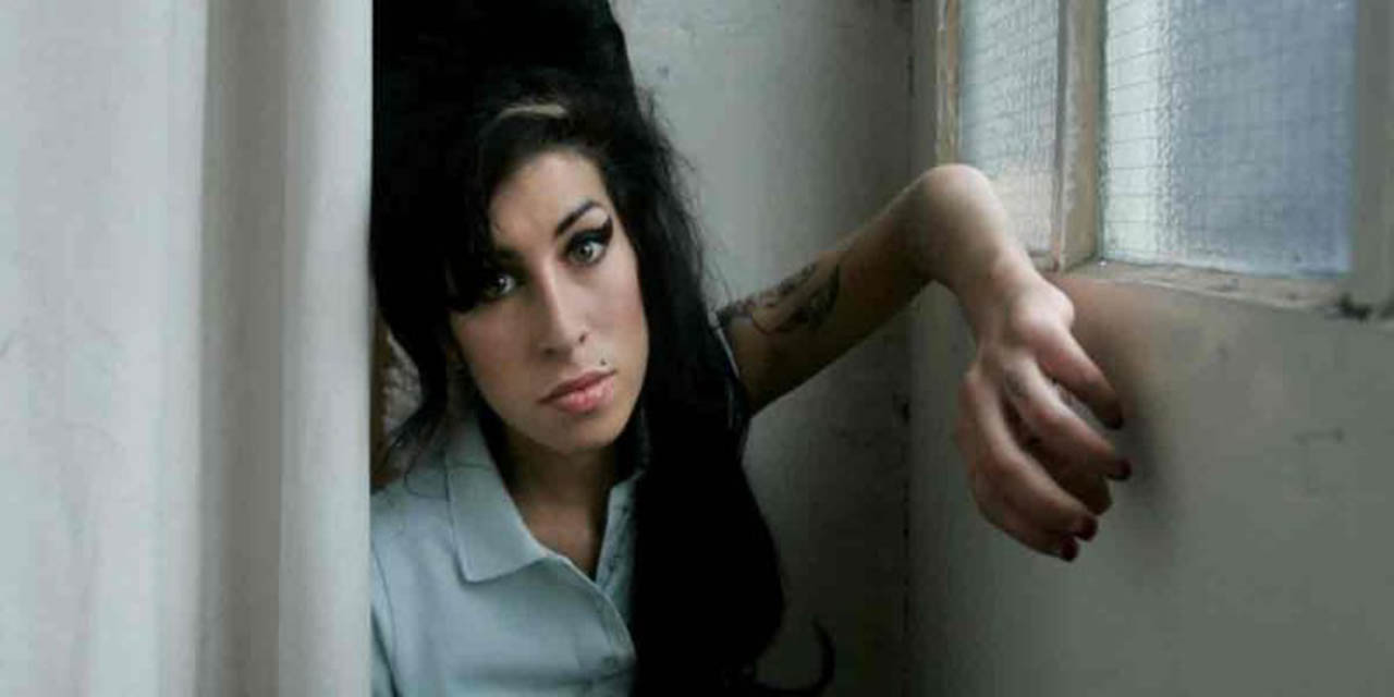Ropa y objetos de Amy Winehouse salen a subasta por 2 millones de dólares | El Imparcial de Oaxaca