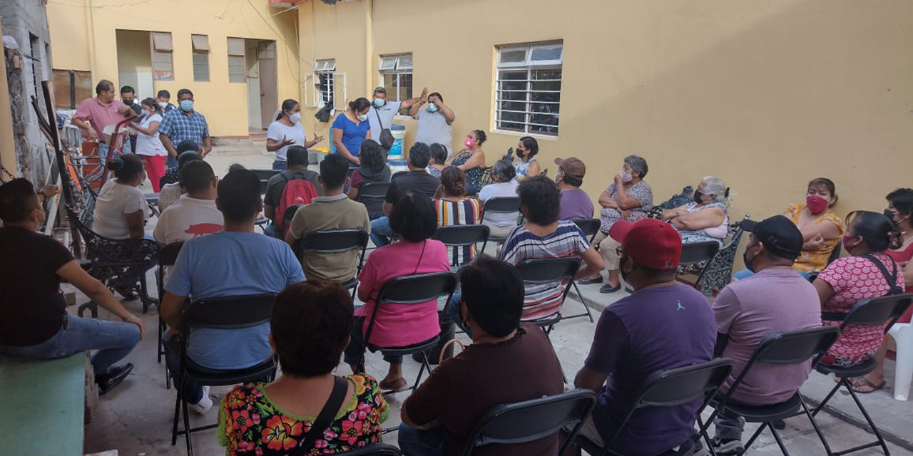Autoridades de Cuicatlán se reúnen con locatarios del mercado | El Imparcial de Oaxaca Autoridades de Cuicatlán se reúnen con locatarios del mercado | El Imparcial de Oaxaca