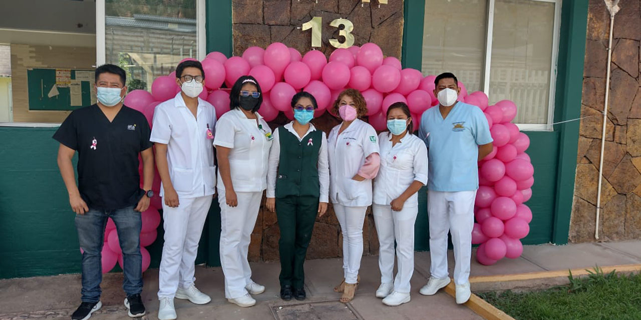 Personal médico llama a sumarse a la prevención del cáncer de mama | El Imparcial de Oaxaca