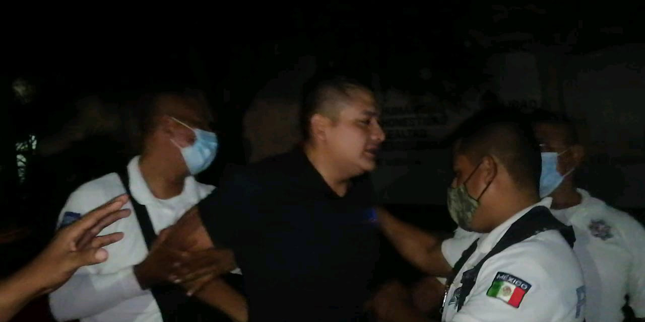 Detienen a médico borracho en Puerto Escondido