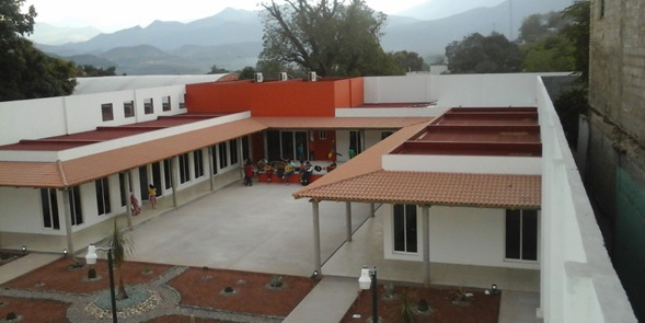 Entregan escritura de terreno donde edificarán una clínica en Cuicatlán | El Imparcial de Oaxaca