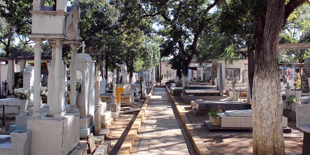 En punto muerto, recuperación de fosas en los cementerios | El Imparcial de Oaxaca