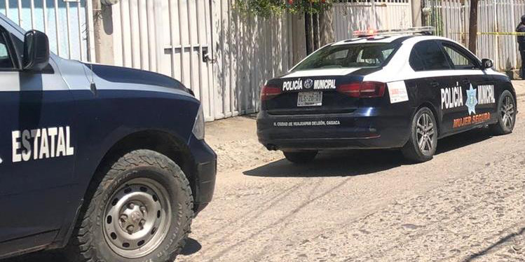 Impactan a camioneta y huye | El Imparcial de Oaxaca