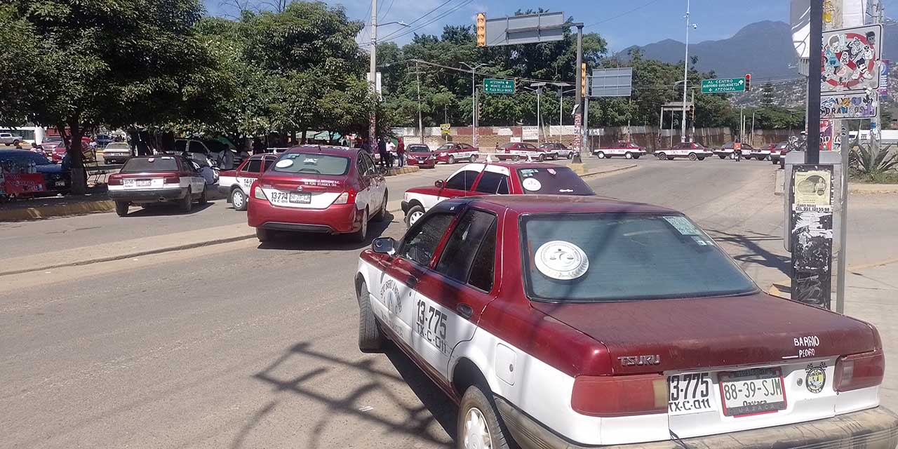 Aparecen 6 Suburban en San Pedro Ixtlahuaca al amparo del municipio; hubo protestas | El Imparcial de Oaxaca
