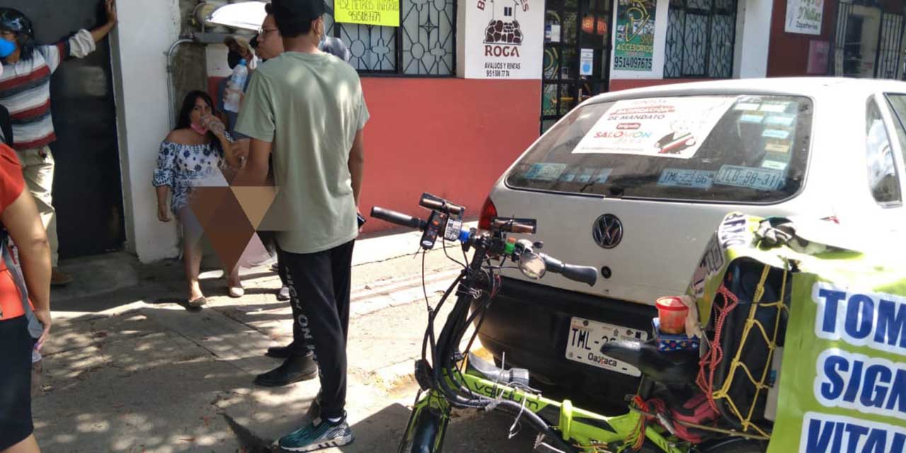 Motociclista atropella a una mujer en el centro de Oaxaca | El Imparcial de Oaxaca Motociclista atropella a una mujer en el centro de Oaxaca | El Imparcial de Oaxaca