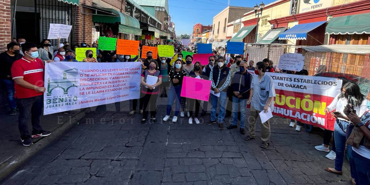 Comercio establecido amenaza con vender en la vía pública | El Imparcial de Oaxaca
