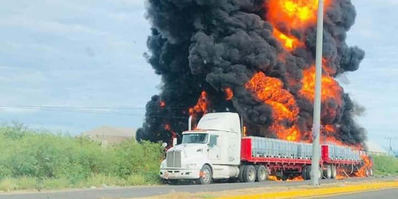 Se incendia tráiler en la carretera Transístmica | El Imparcial de Oaxaca
