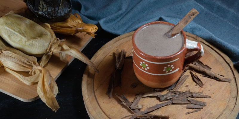 Atole de nalga, así puedes preparar la tradicional bebida del Día de Muertos | El Imparcial de Oaxaca