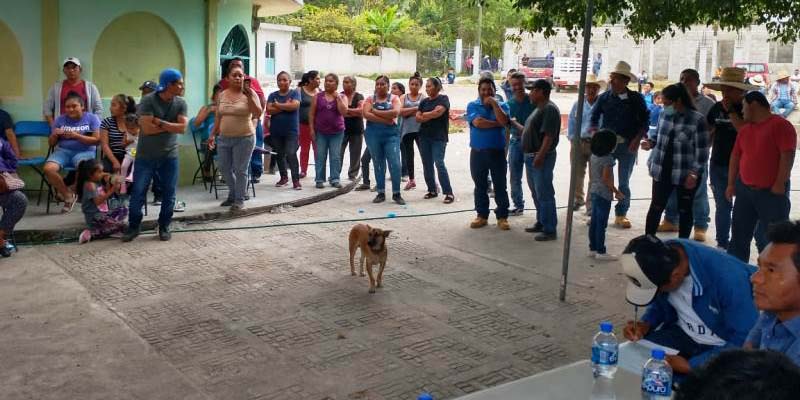 Retienen a autoridades en Zapotitlán, Lagunas | El Imparcial de Oaxaca
