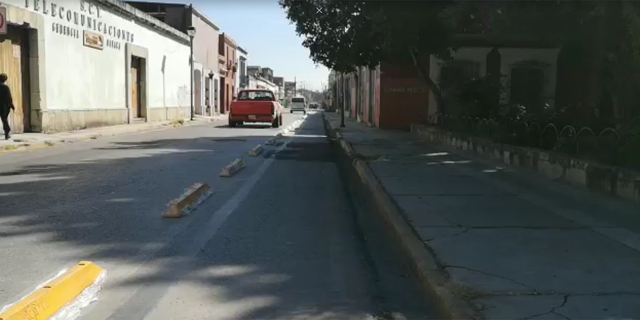 Colocan infraestructura de la Bici Ruta sobre la Avenida Independencia | El Imparcial de Oaxaca