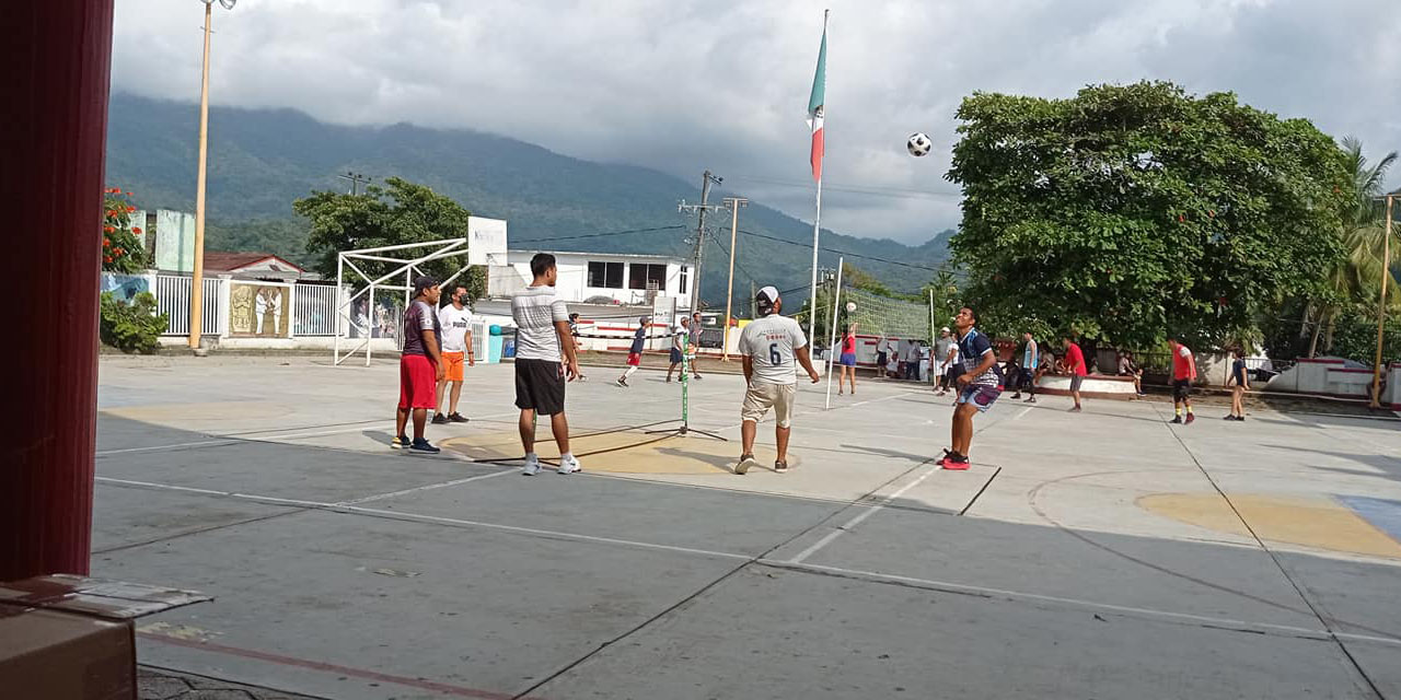Se armará la reta de futbol-tenis | El Imparcial de Oaxaca