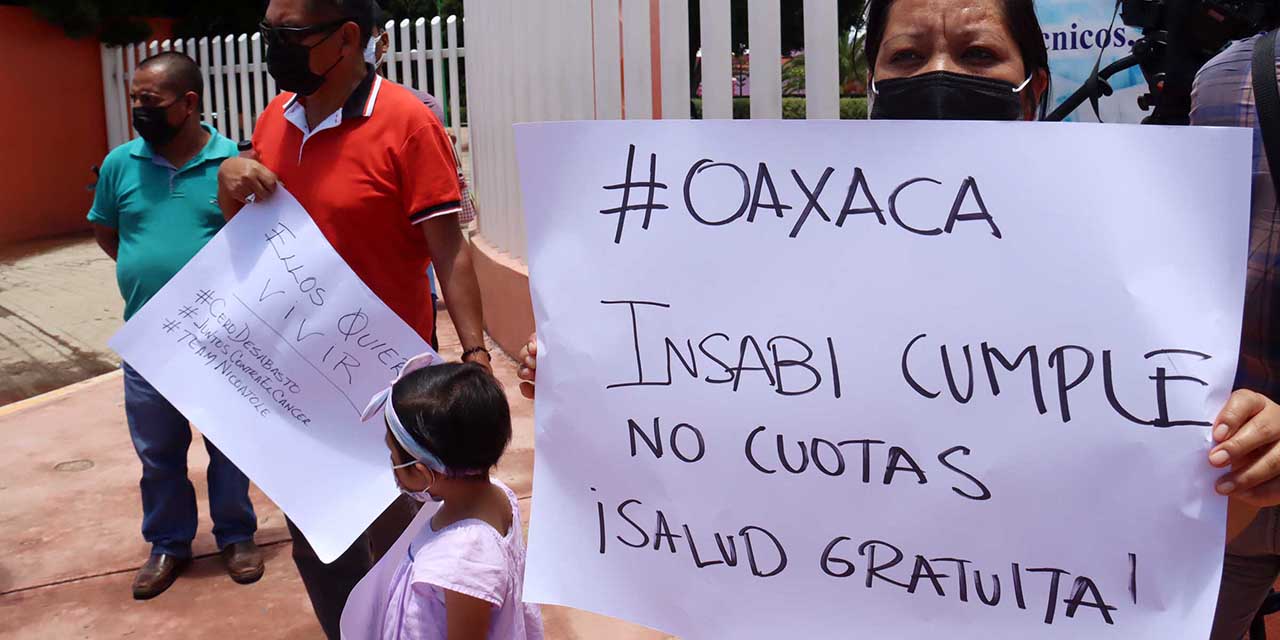 A pesar del regaño presidencial, los más necesitados padecen por desabasto de medicinas | El Imparcial de Oaxaca A pesar del regaño presidencial, los más necesitados padecen por desabasto de medicinas | El Imparcial de Oaxaca
