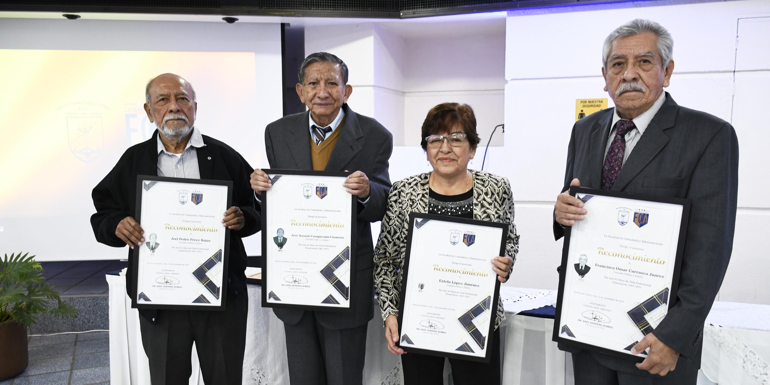 Celebran 50 años de vida profesional | El Imparcial de Oaxaca Celebran 50 años de vida profesional | El Imparcial de Oaxaca