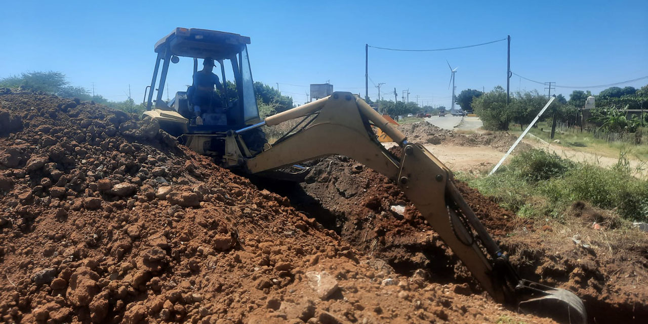 Inicia construcción de puente en La Ventosa