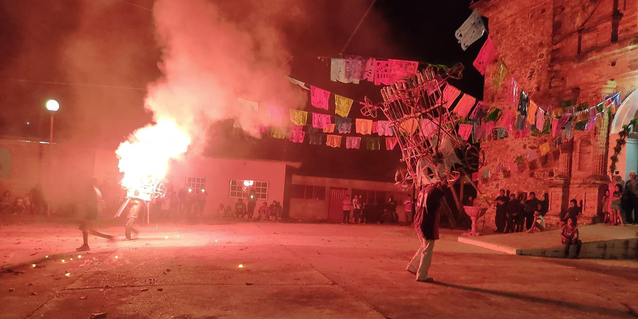 Celebran mayordomía en Tepetlapa | El Imparcial de Oaxaca