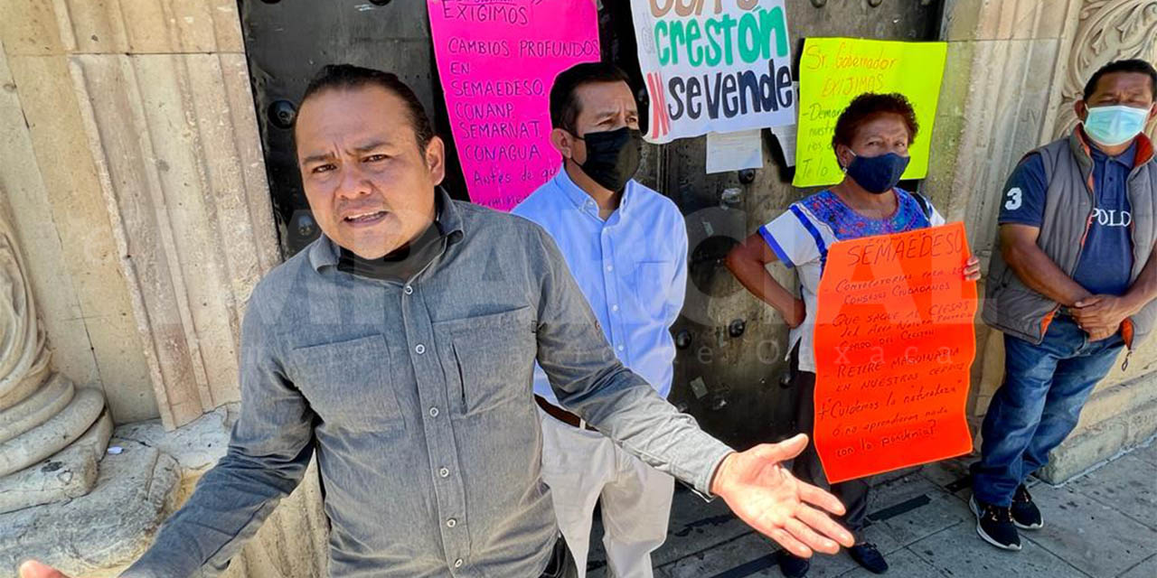 Activistas y vecinos exigen cancelar permisos y licencias de construcción en el Cerro del Crestón | El Imparcial de Oaxaca