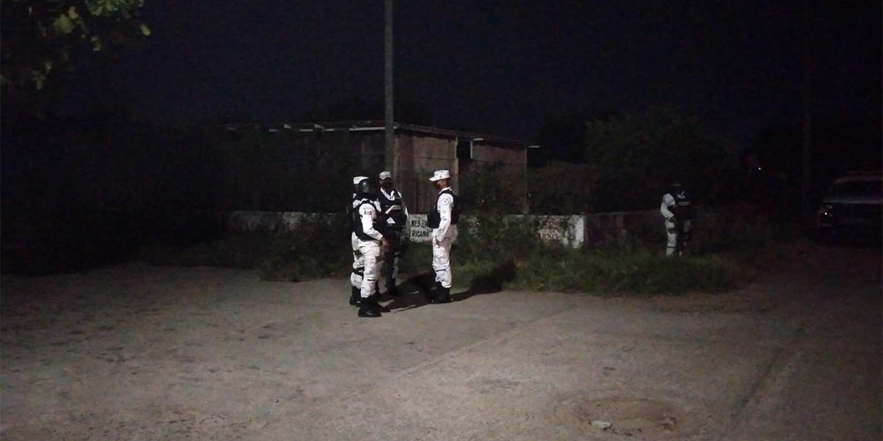 Lanzan granada a domicilio particular en Ciudad Ixtepec
