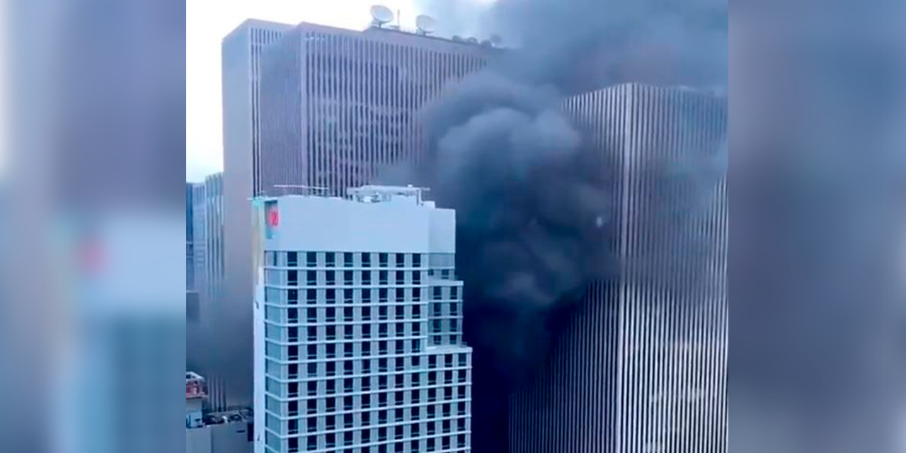 VIDEO: Incendio cerca del Rockefeller Center en Nueva York | El Imparcial de Oaxaca