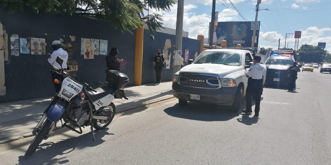 Paseaba con camioneta robada de la CFE en plena capital oaxaqueña | El Imparcial de Oaxaca