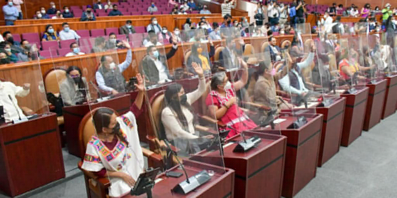 Jara se fortalece a costa de los Sosa en la bancada morenista | El Imparcial de Oaxaca Jara se fortalece a costa de los Sosa en la bancada morenista | El Imparcial de Oaxaca