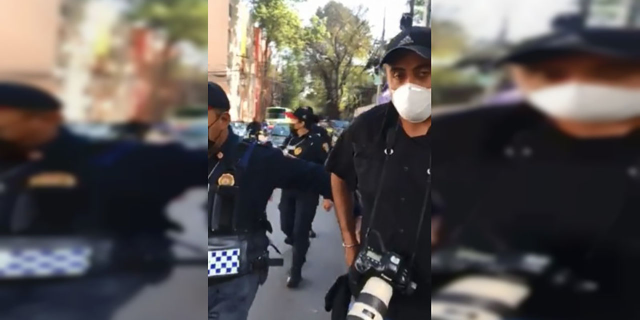 VIDEO:  Policías detienen a fotógrafo de la agencia Reuters | El Imparcial de Oaxaca