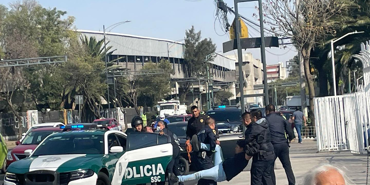 Golpean policías a la diputada Margarita García y a familiares | El Imparcial de Oaxaca