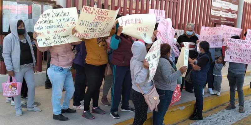 Lo sentencian a 55 años de cárcel por feminicidio, pero ya lo liberaron
