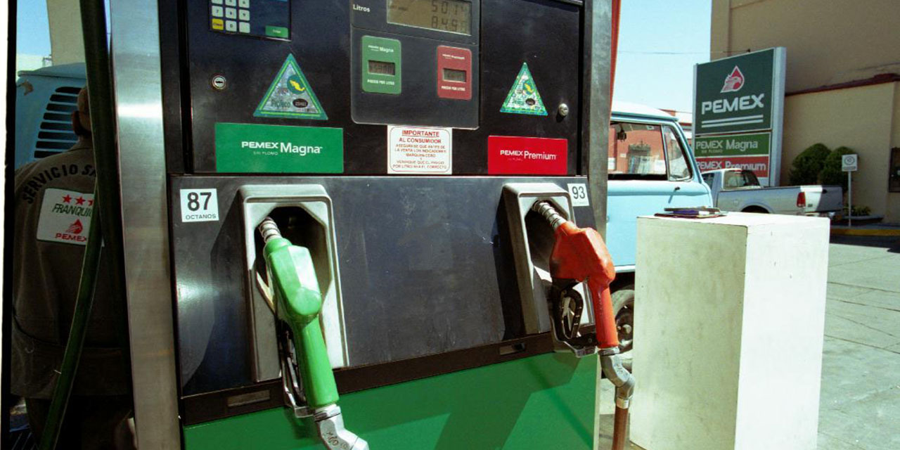 A partir del 2022, litro  de gasolinas a 10 pesos | El Imparcial de Oaxaca