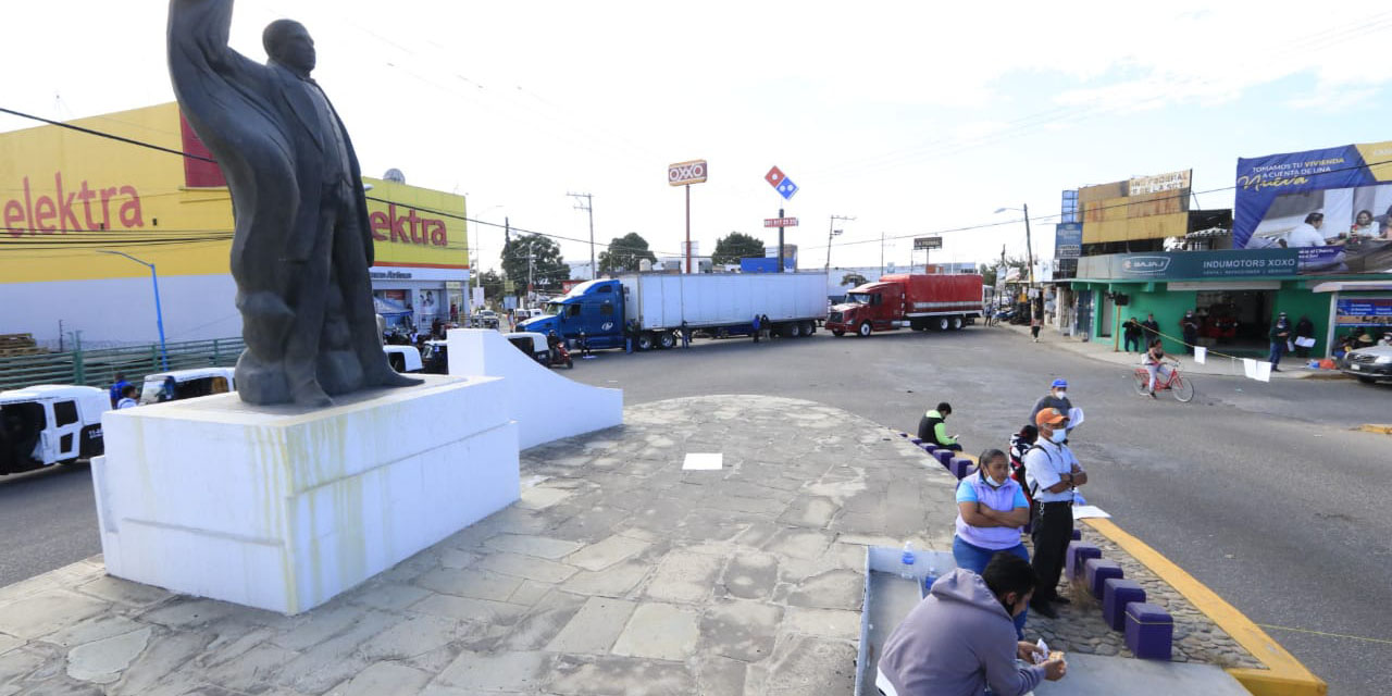 Con bloqueos piden elección  extraordinaria en Xoxocotlán | El Imparcial de Oaxaca