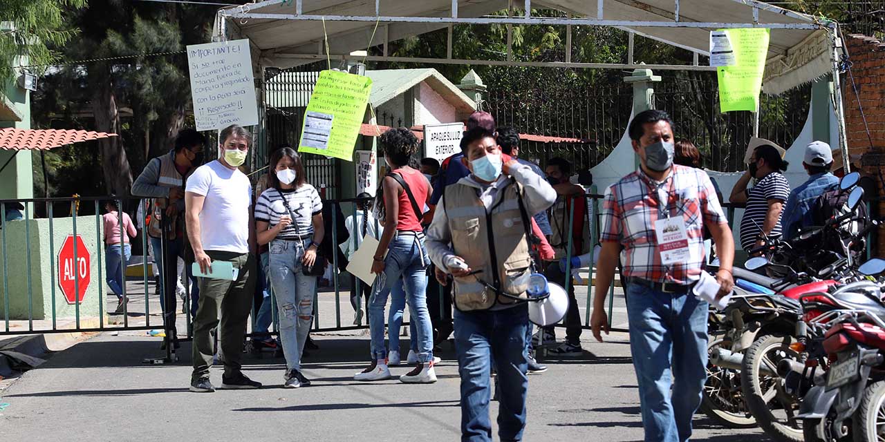 Baja afluencia y demanda  de Pfizer en la zona militar