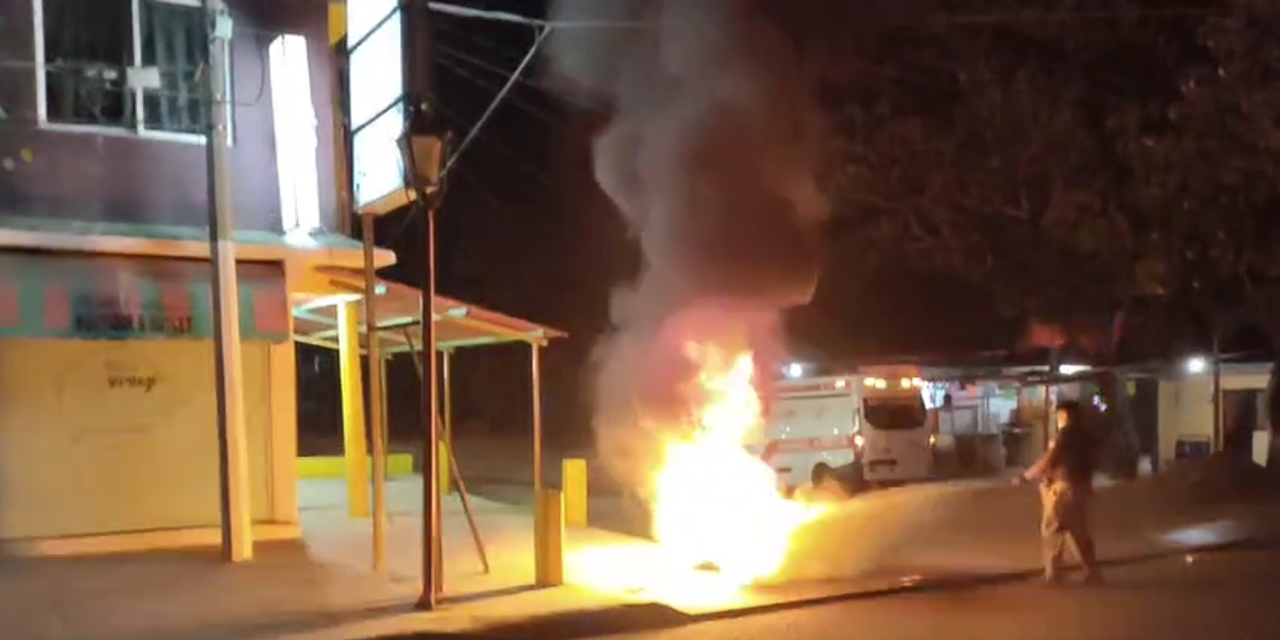 Sujeto prende  fuego a neumático | El Imparcial de Oaxaca