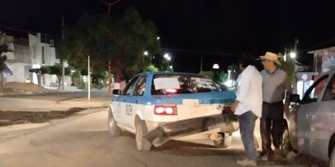 Se impacta con taxi | El Imparcial de Oaxaca