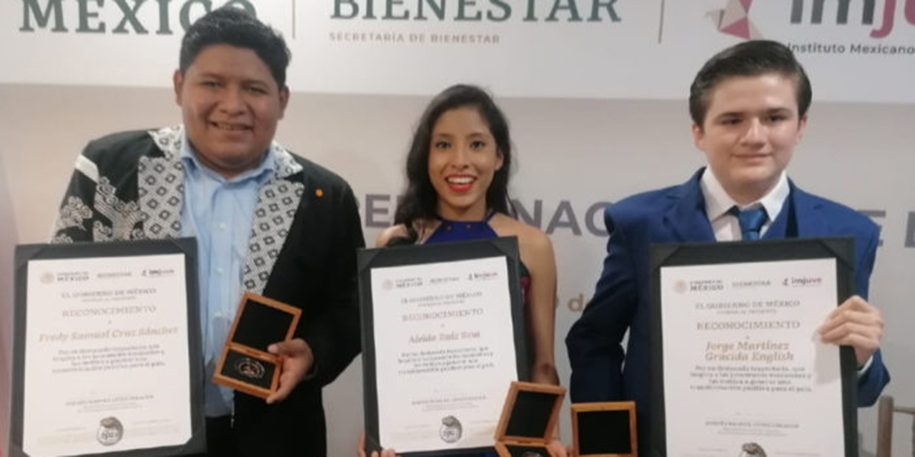 Reciben Premio Nacional de la  Juventud cuatro oaxaqueños