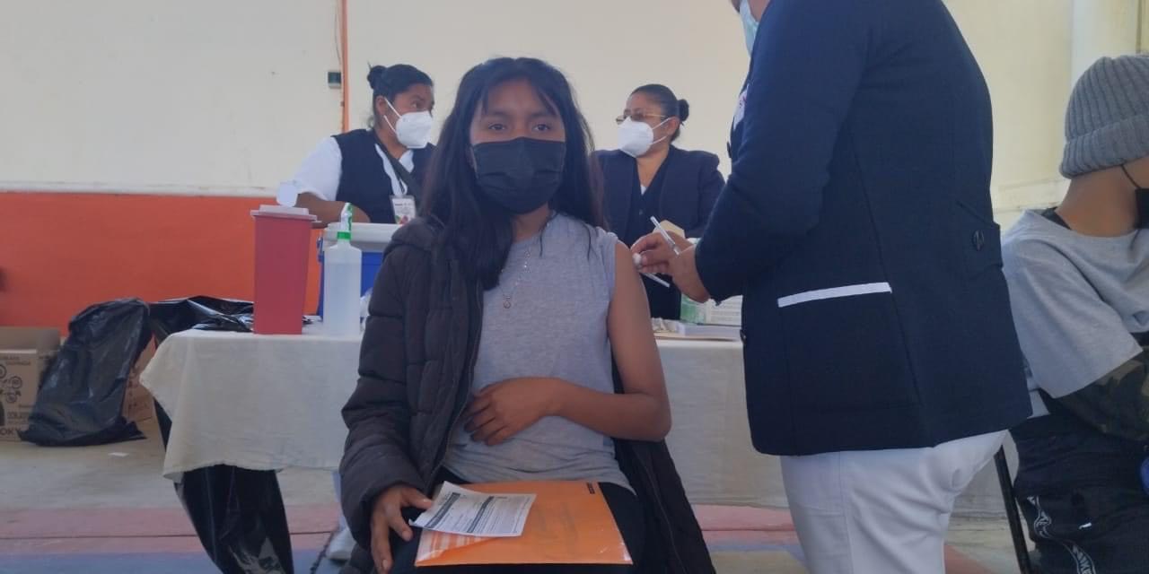 Buena respuesta en la Mixteca para  vacunar a jóvenes de 12 a 17 años | El Imparcial de Oaxaca
