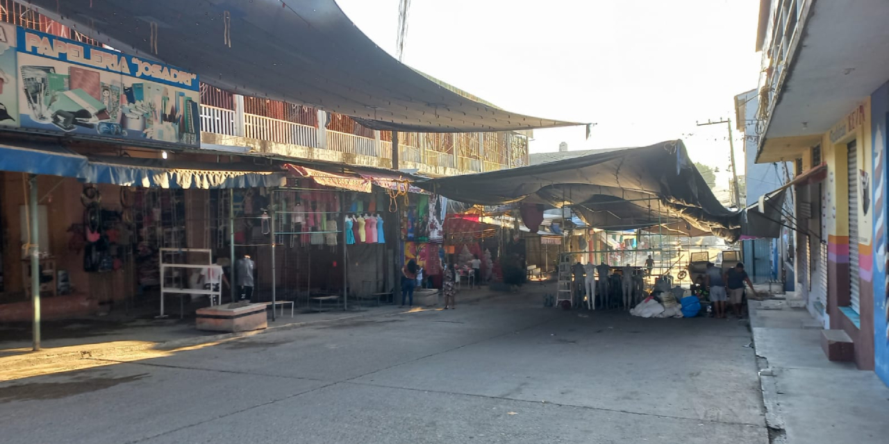 Instalan Feria de Navidad  en mercado de Pinotepa | El Imparcial de Oaxaca