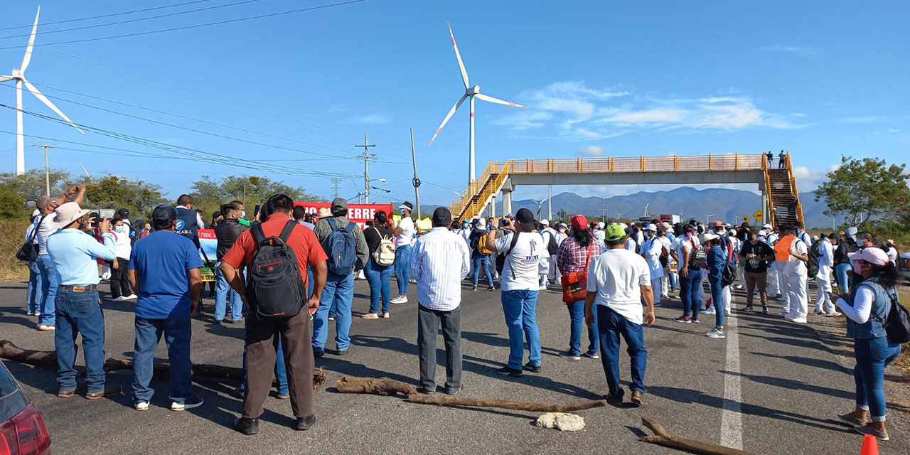Marcha Unistmo para frenar invasión de predio | El Imparcial de Oaxaca