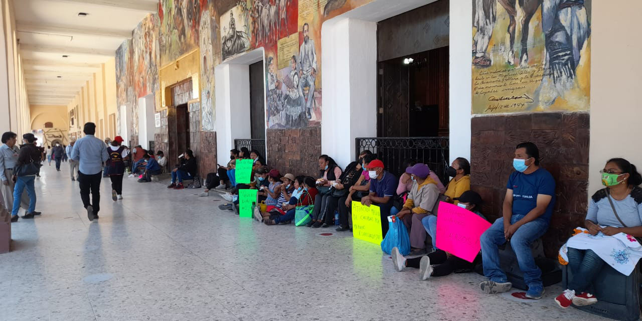 Empleados del ayuntamiento  de Huajuapan inician huelga | El Imparcial de Oaxaca