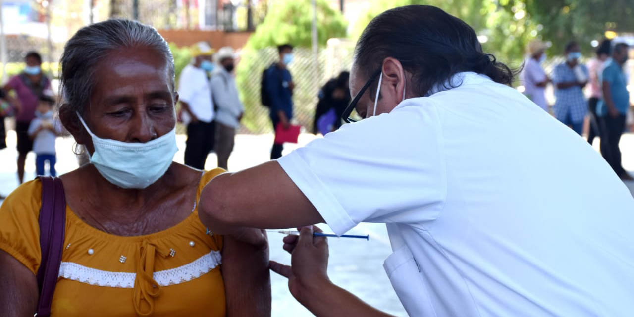 Inicia en Pochutla vacunación contra Influenza
