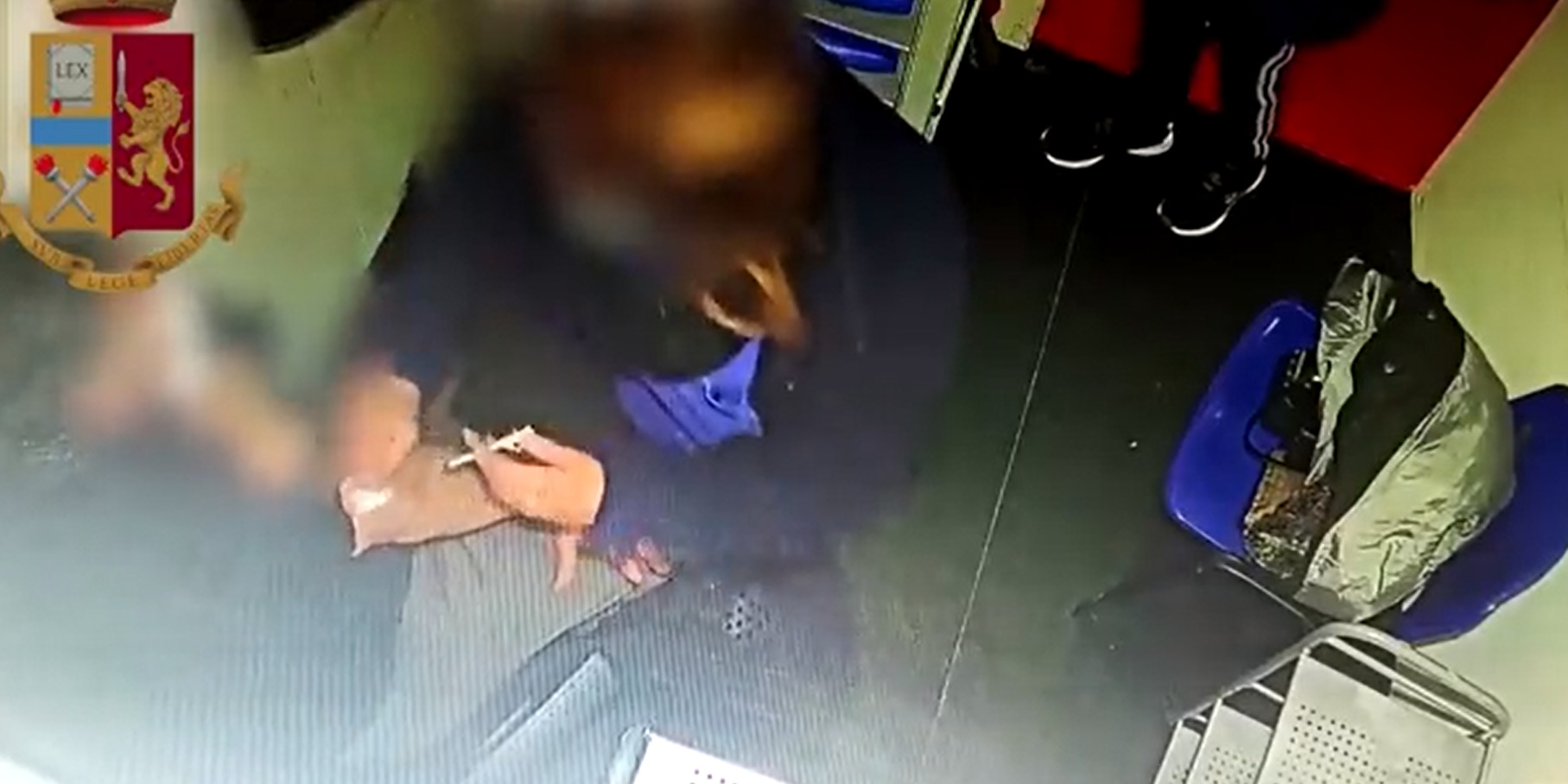 Atrapan a enfermera que fingía aplicar la vacuna covid por 400 euros
