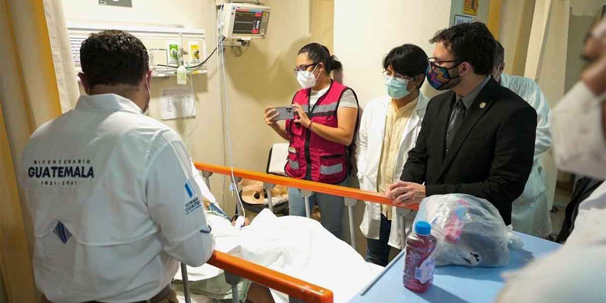 Canciller de Guatemala visita en Chiapas a los heridos por accidente en Chiapas | El Imparcial de Oaxaca